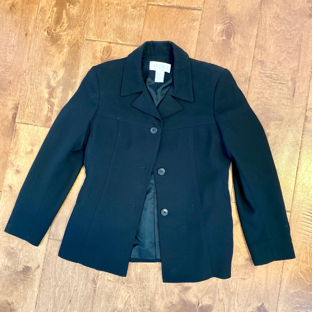 Suit jacket